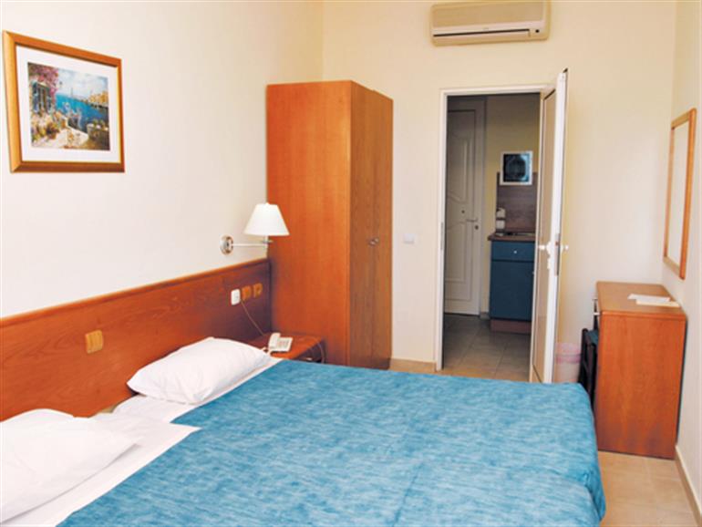 Stella Apartments Pefkos, Rhodes Greece. 3 star resort in Greece